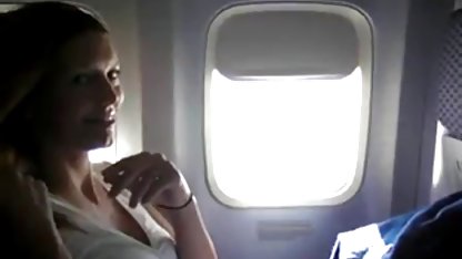 温泉 カップル スマホ エロ